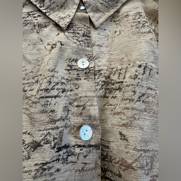 CHICOS DESIGN Post Card Print Blouse size 3/ large - Picture 3 of 7